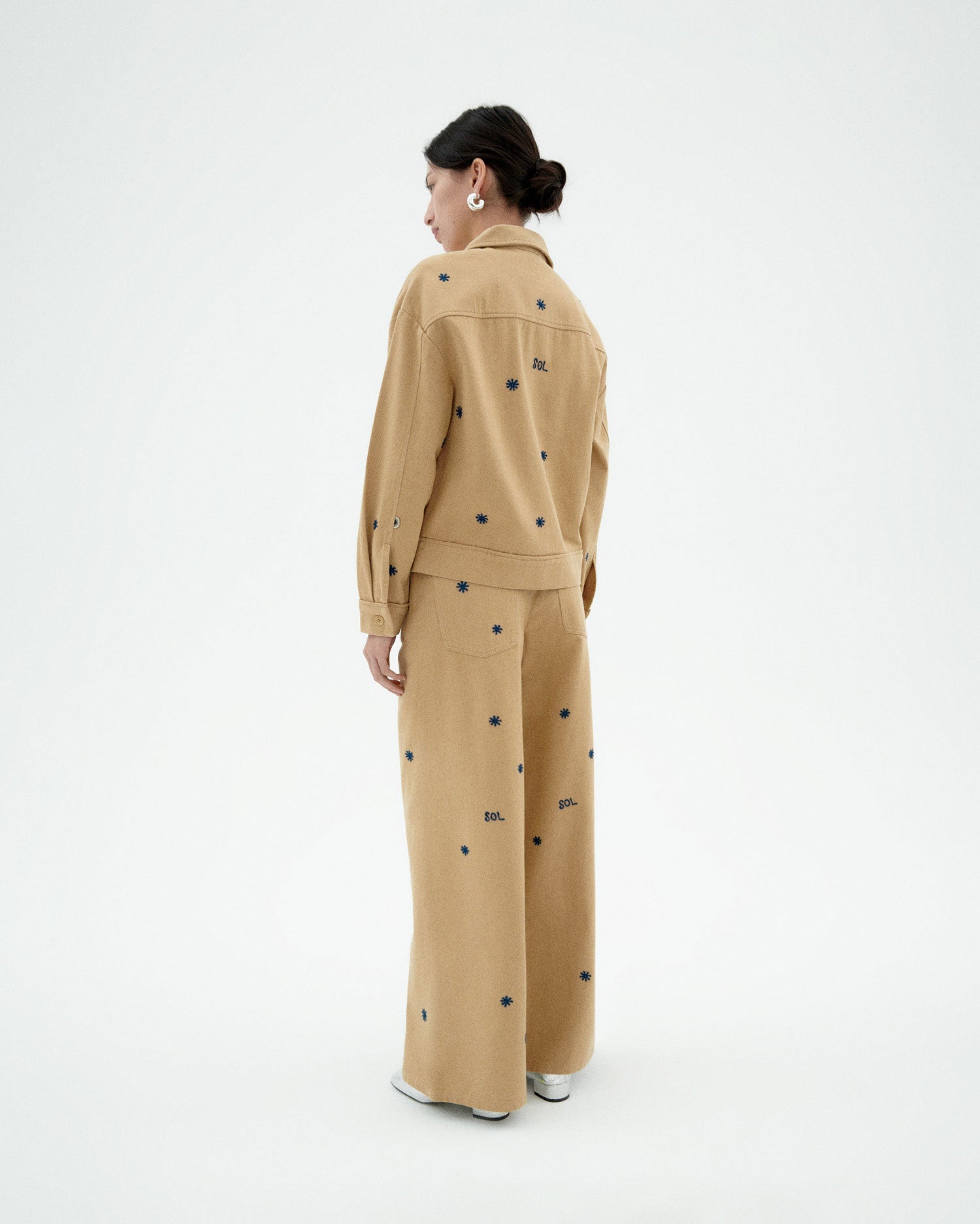 Chaqueta sol cadena beige Frans sostenible-4