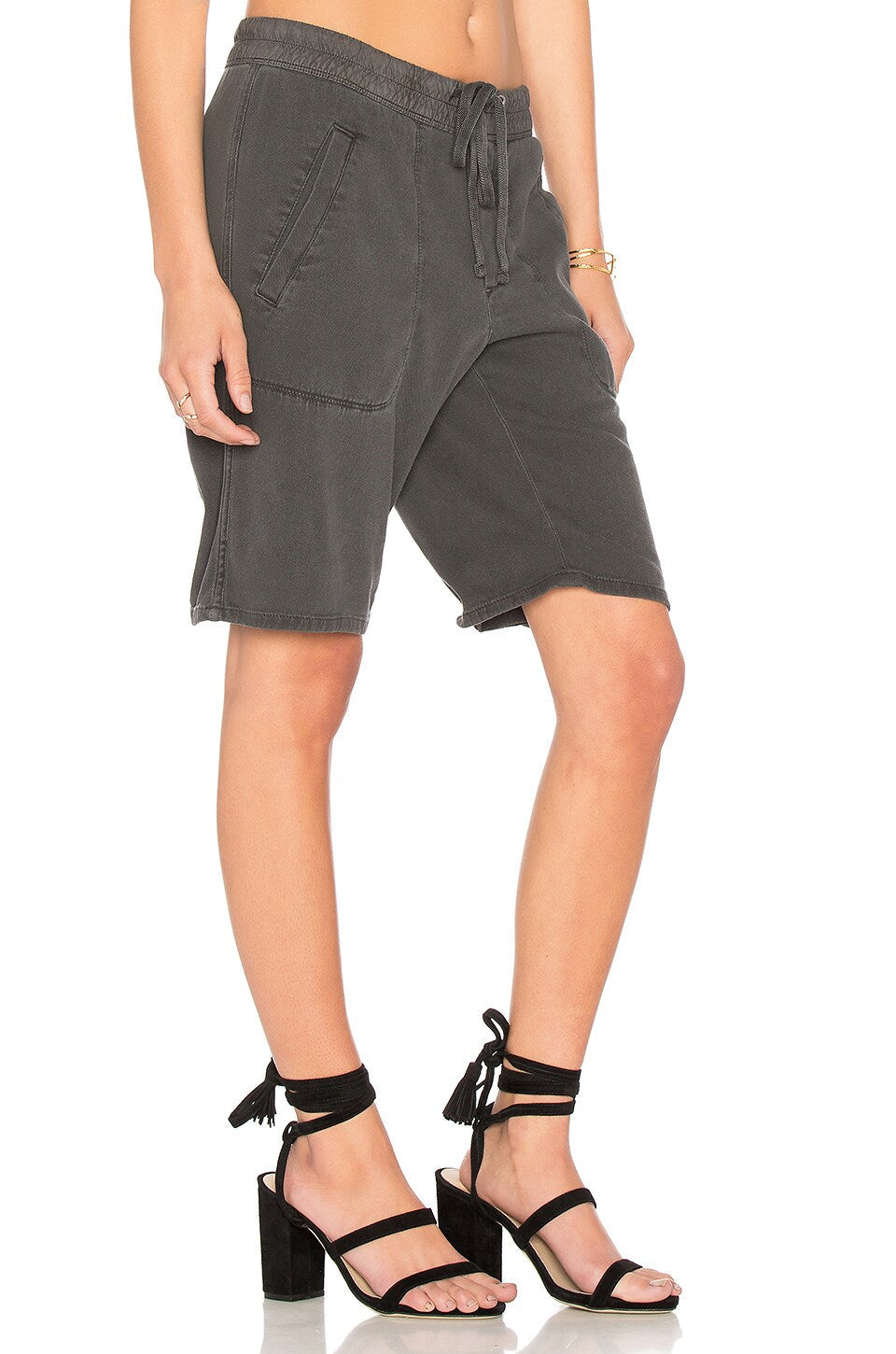 Short Utilitaire Drapé Doux - Pigment Carbone - Femme