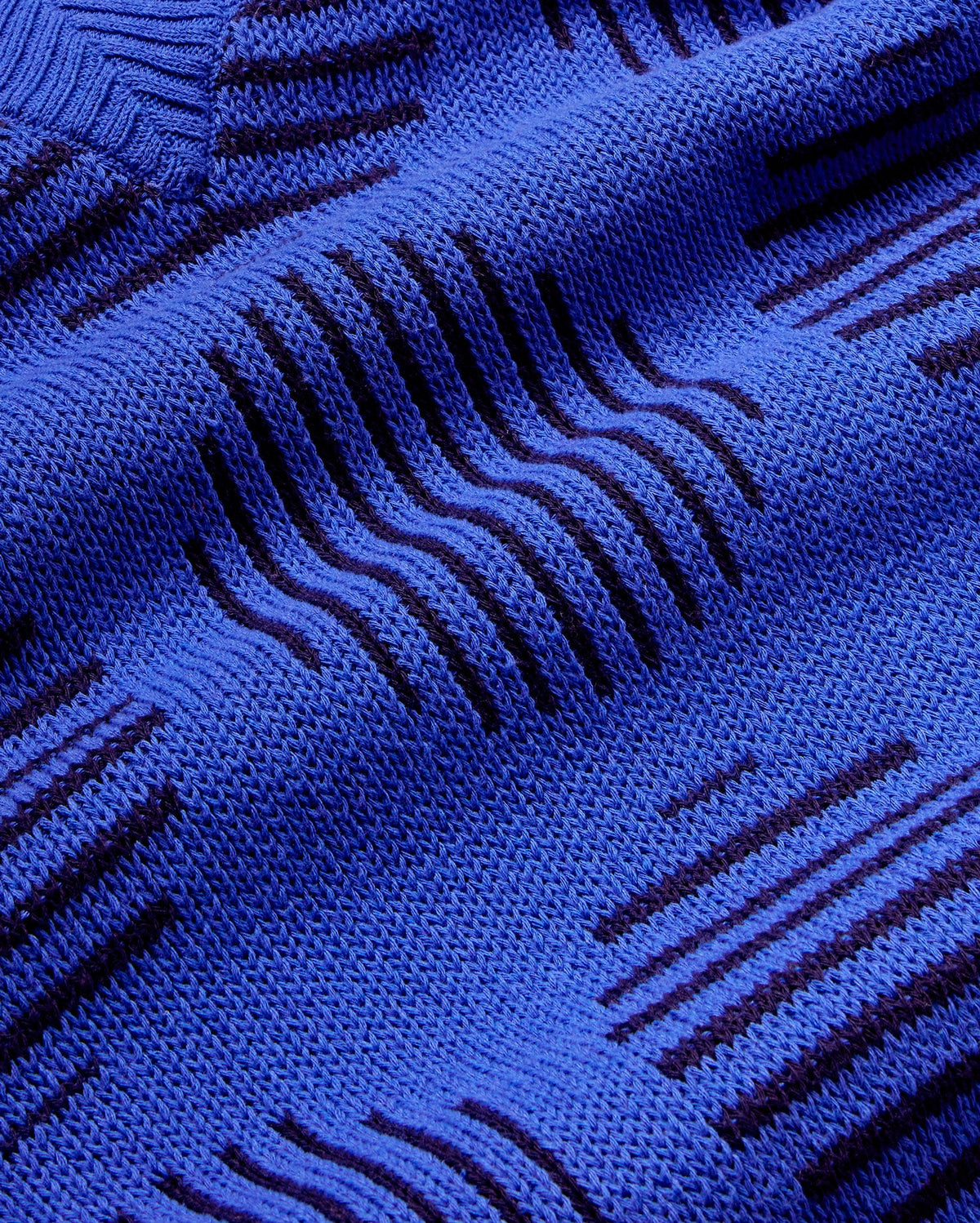 Niebieski sweter z wełny merino japan Miranda ekologiczny-sylwetka-2