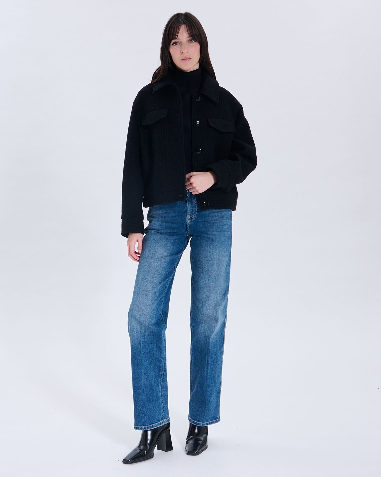 Black Mino coat_1