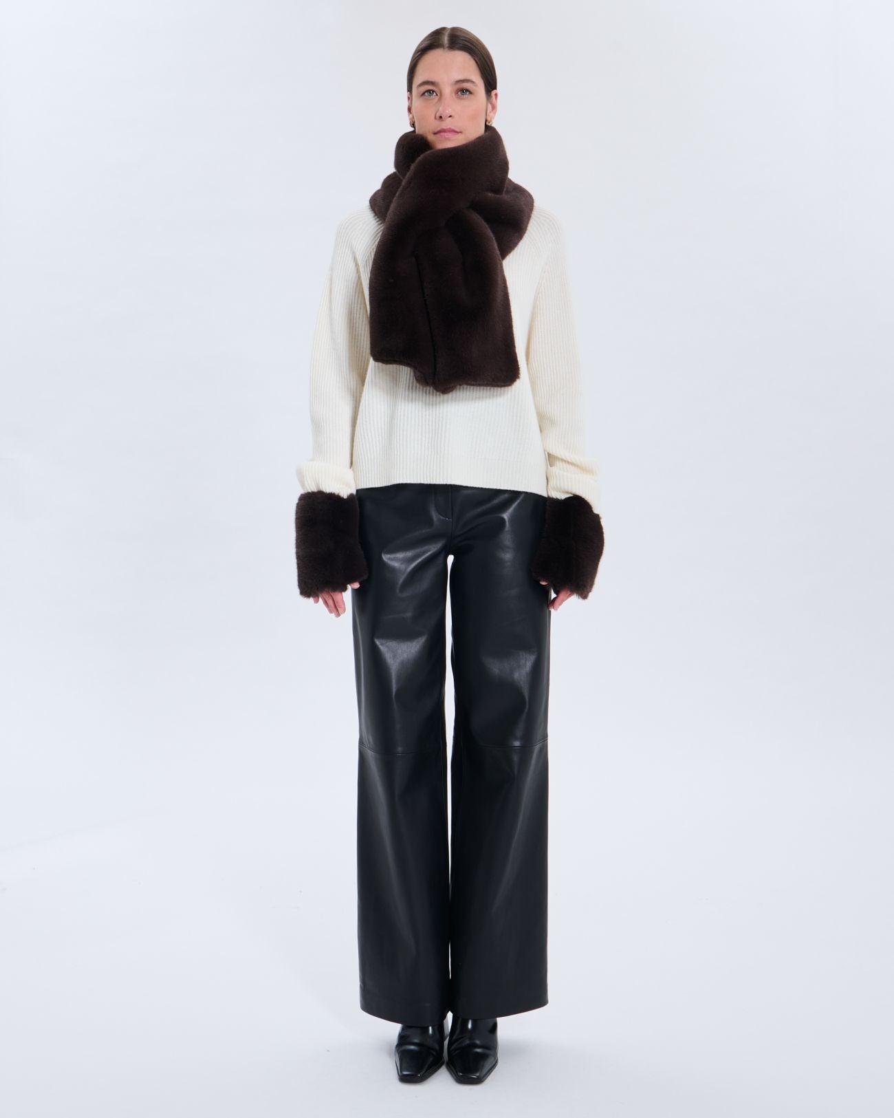 Mitten Eliana chocolate_1