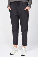Pantalón Chino Herringbone Relaxed Fit - Magma Pigment - Mujer