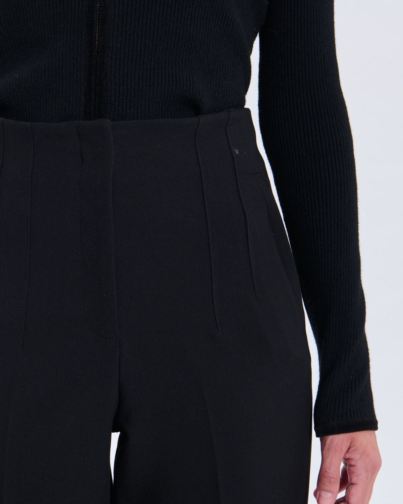 Pantalones de poder negros_2