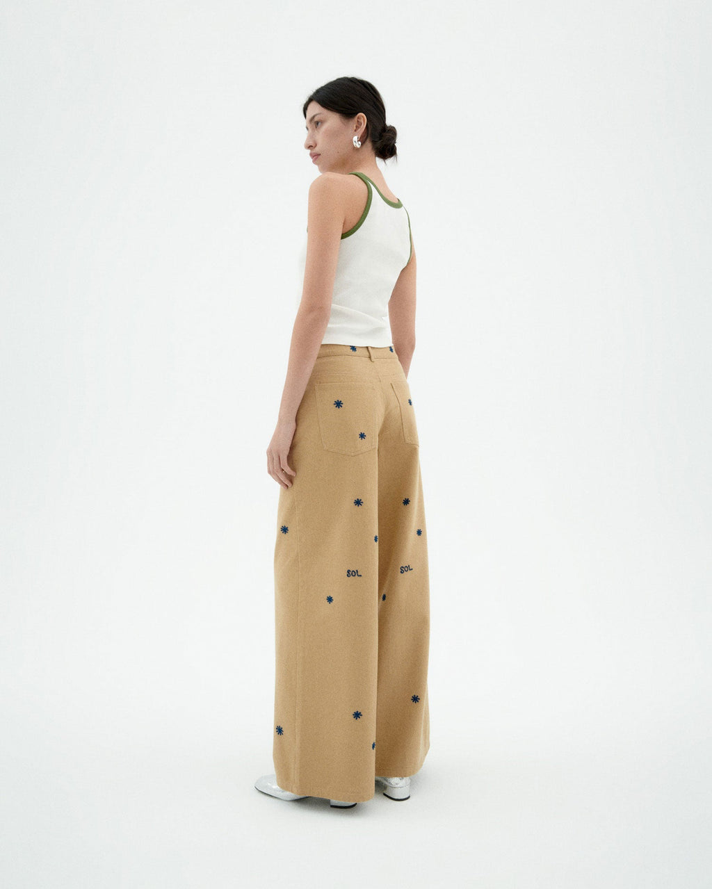 Beige sol chain pants Hedda sostenible-4