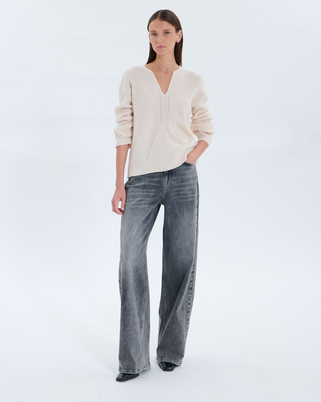 Piero ecru sweater_1