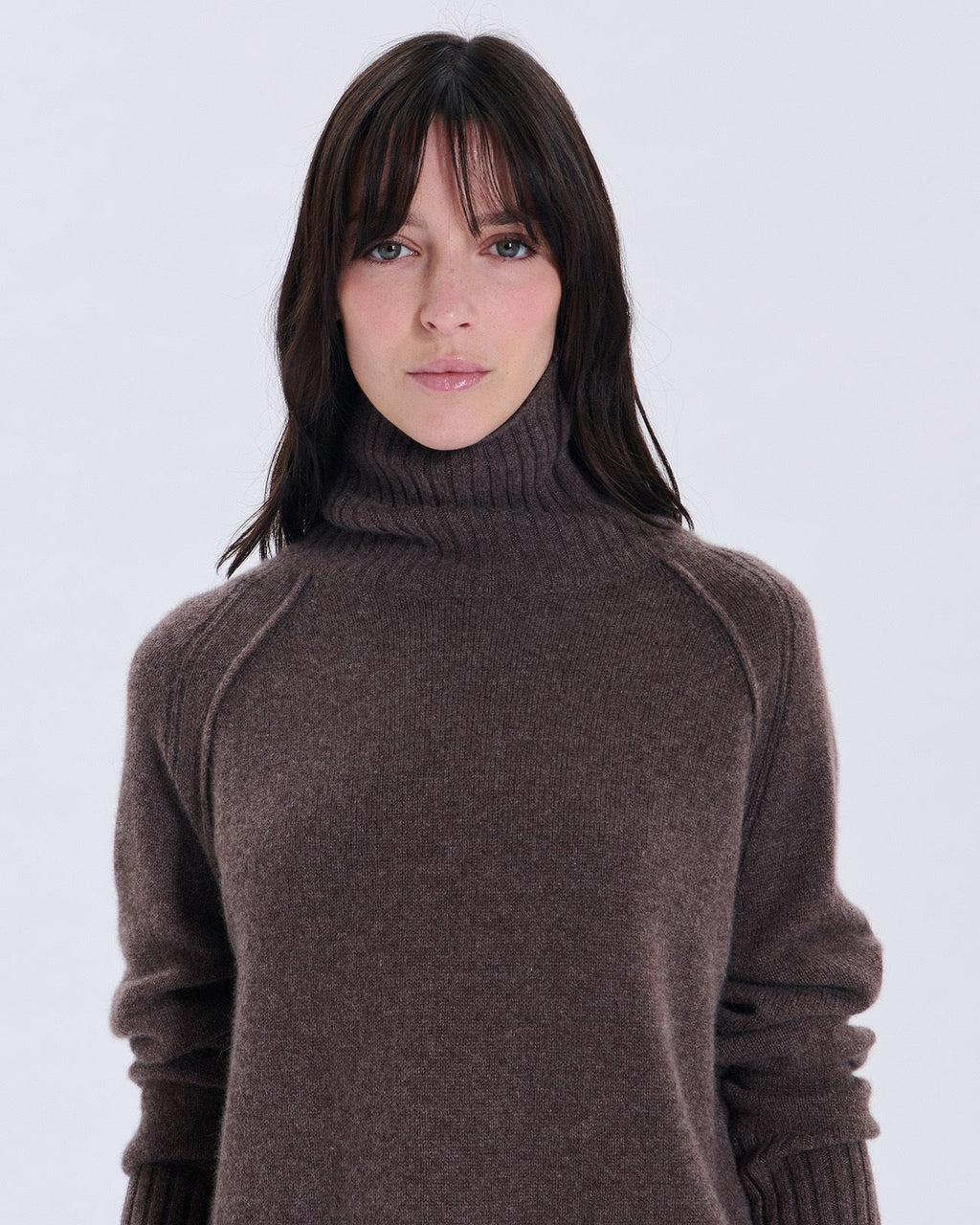 Nefeli hazelnut cashmere sweater_2