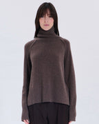 Nefeli hazelnut cashmere sweater_5