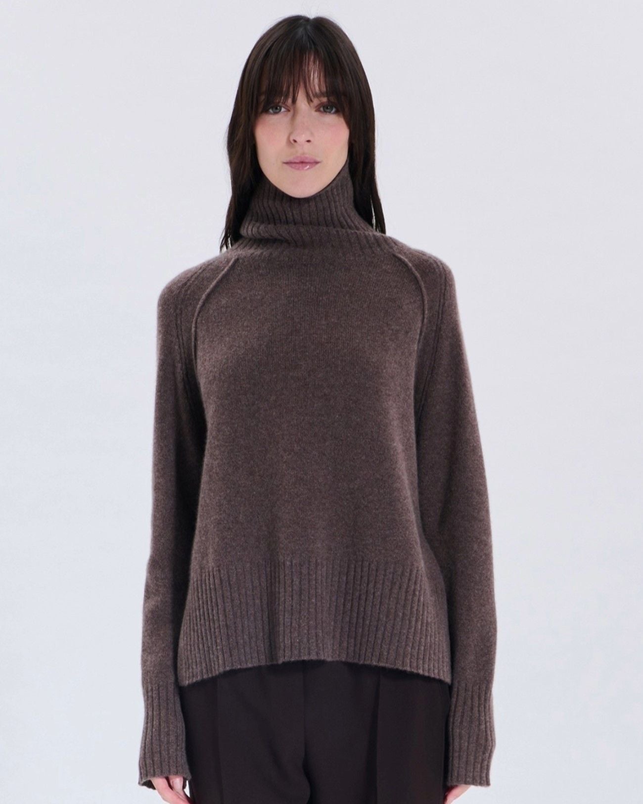 Nefeli hazelnut cashmere sweater_5