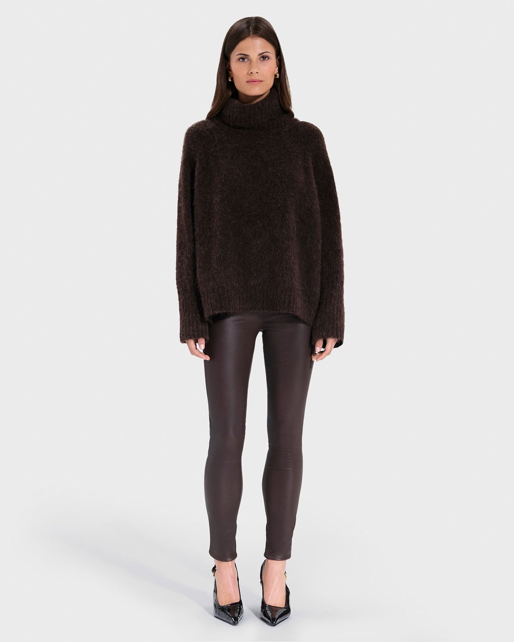 Nocciola chocolate sweater_3