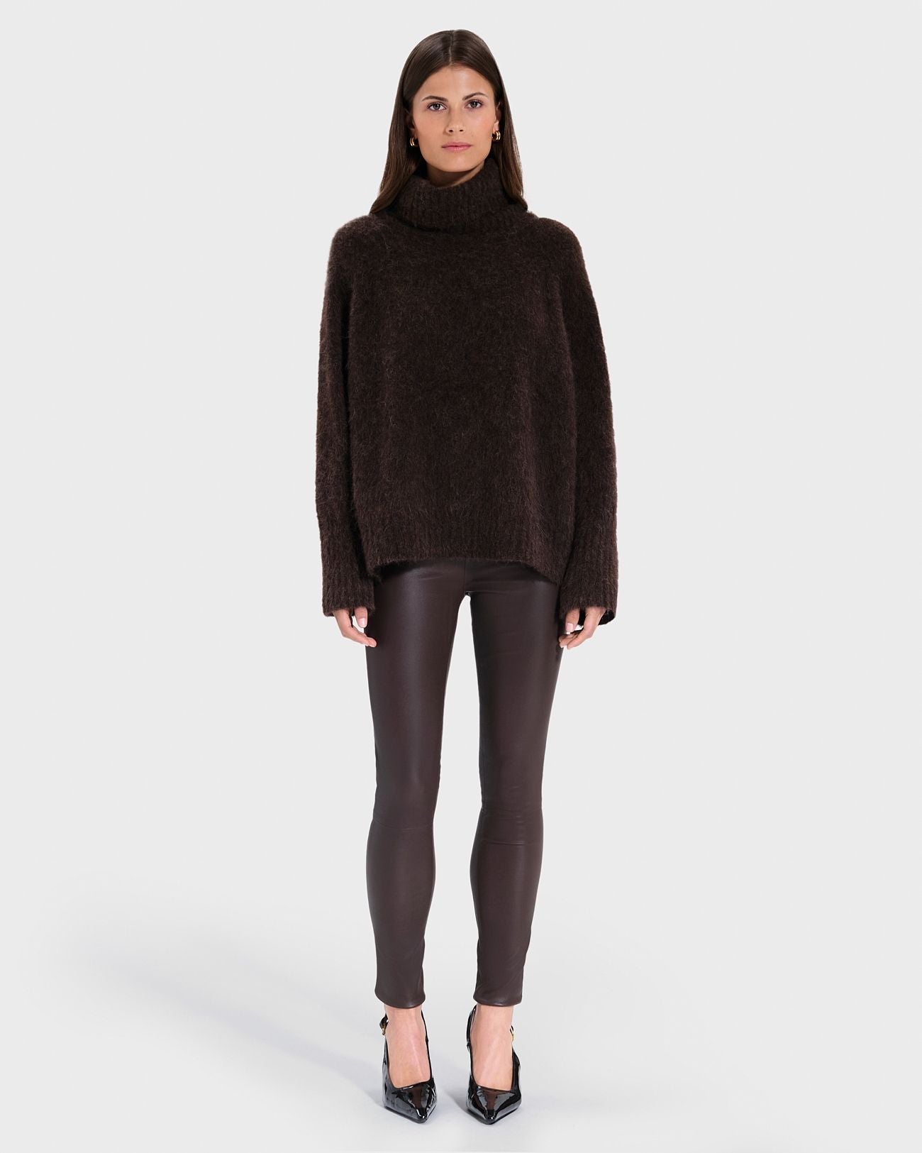Nocciola chocolate sweater_3