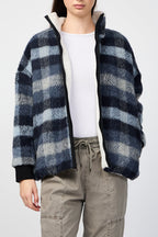 Chaqueta de cuadros con forro de sherpa - Breeze Plaid - Mujer