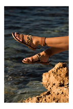 White Sun - Sandalias de dedo Mazda - Camel y leopardo - Mujer