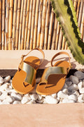 White Sun - Sandales Teyana - Dark Gold Buff - Doré