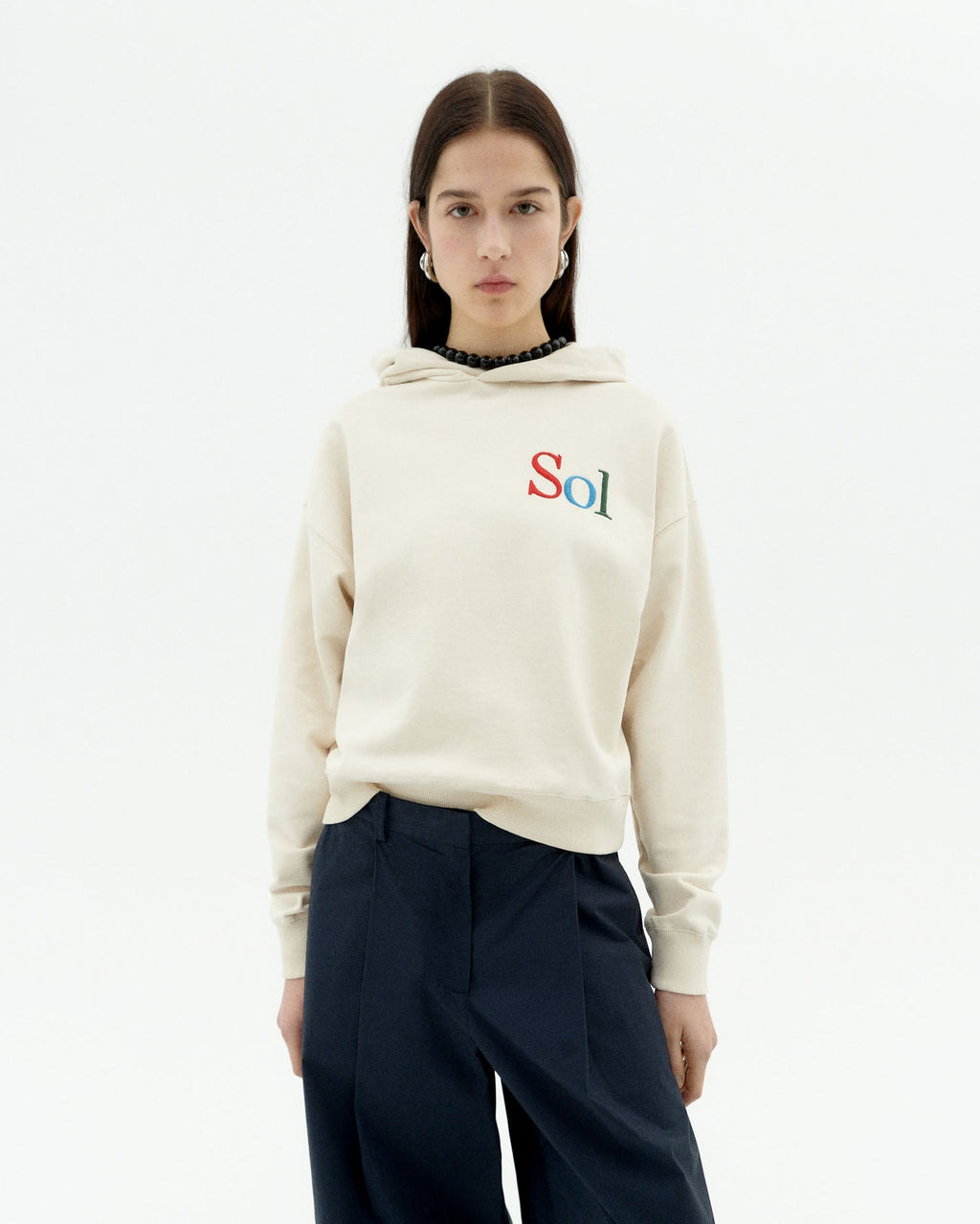 Sudadera capucha blanca sol tipo Valeria sostenible-1