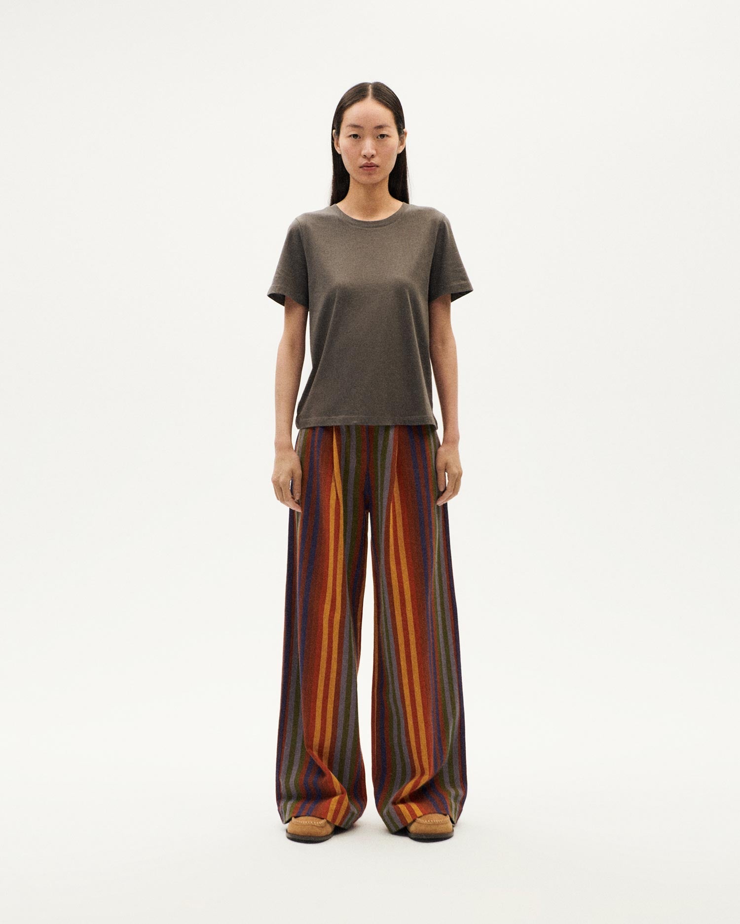 Camiseta gris Ida sostenible-2