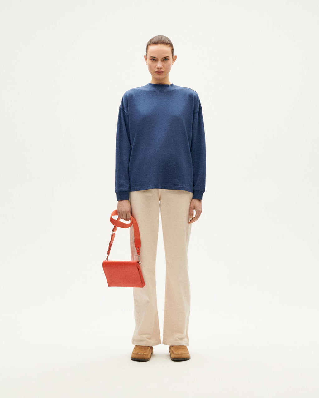 Blue hemp thick Freire sustainable T-shirt-2