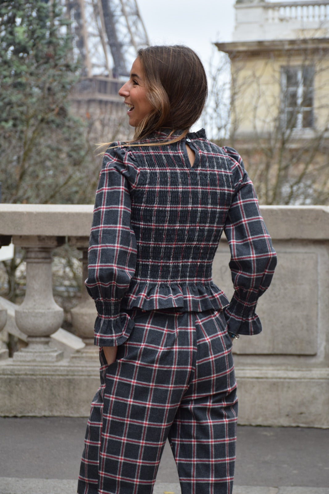 Chía Alia Camisa Cuadros Gris Y Rojo