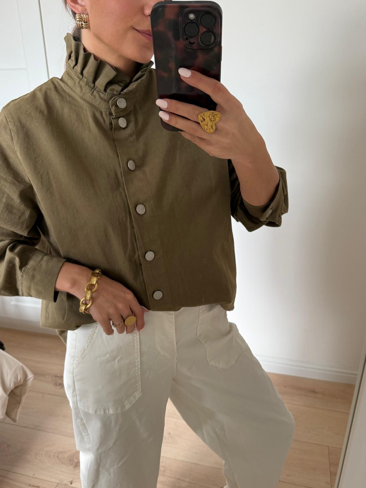 sobrecamisa malo