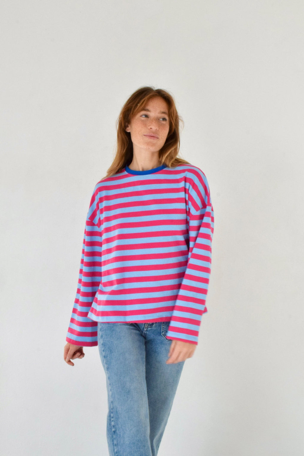 Núria Camiseta Celeste Y Fucsia