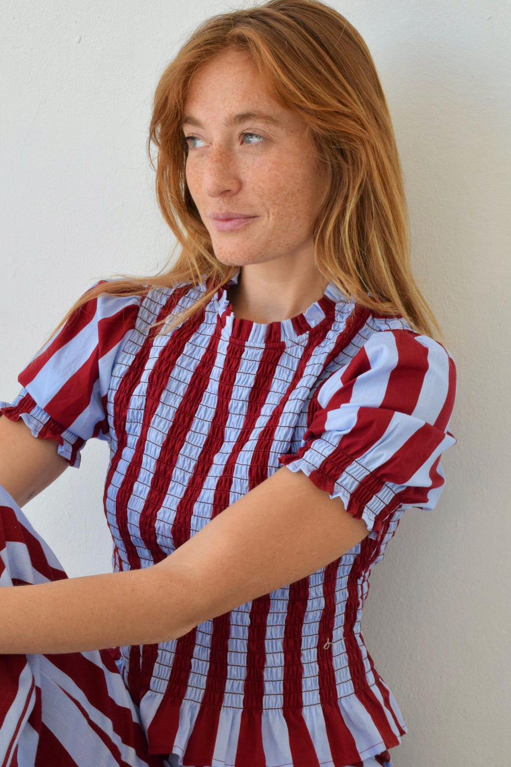 Blusa Chía Rayas Manga Corta Burdeos Y Celeste