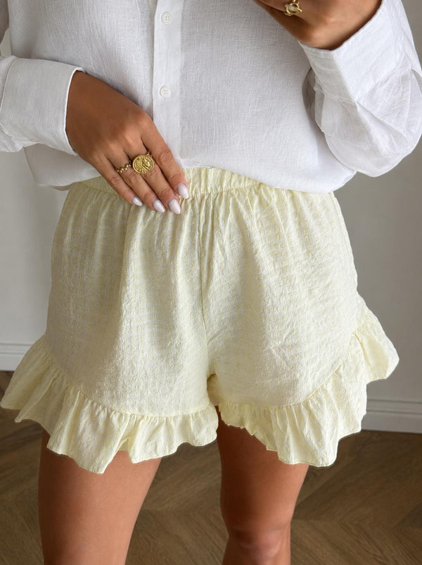 Pantalón Corto Isaac Amarillo