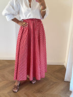 Falda roja cereza