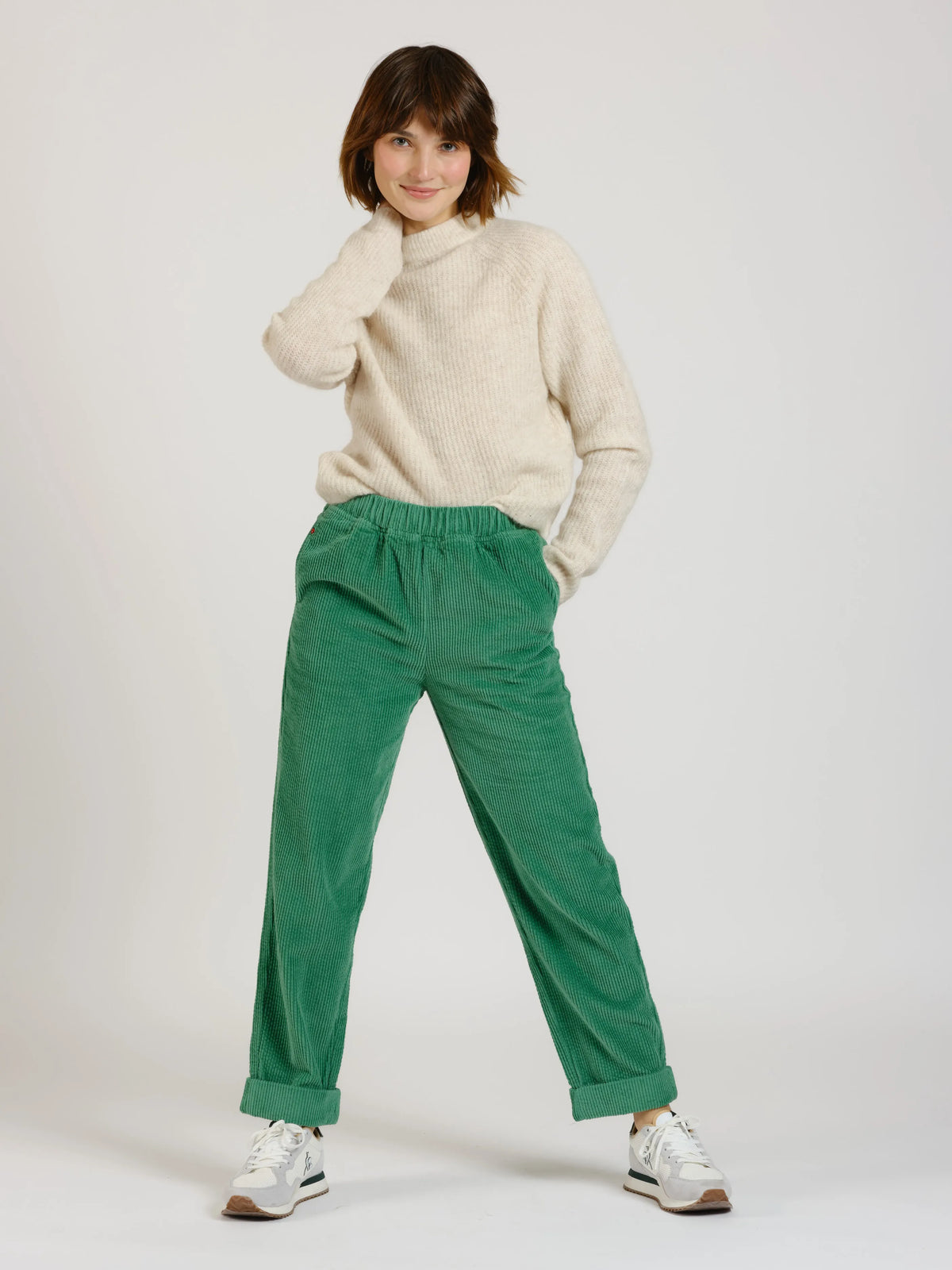 France Velvet Mom Trousers