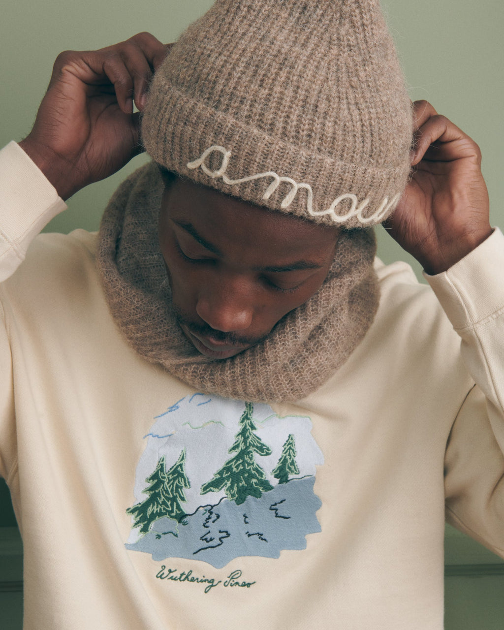 Sweatshirt "Wuthering Pines" Ledru