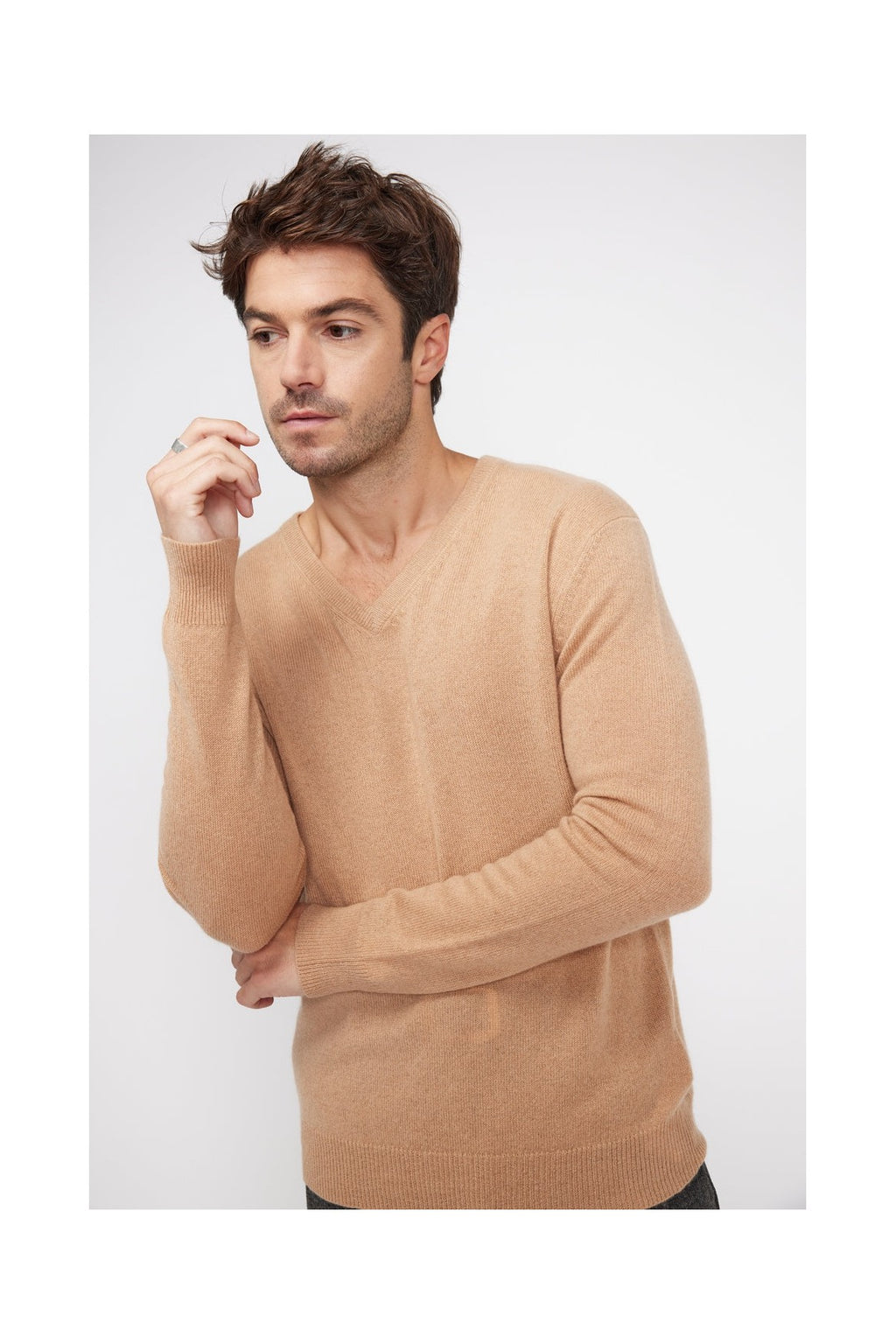 Zaher V-Neck Jumper - Beige