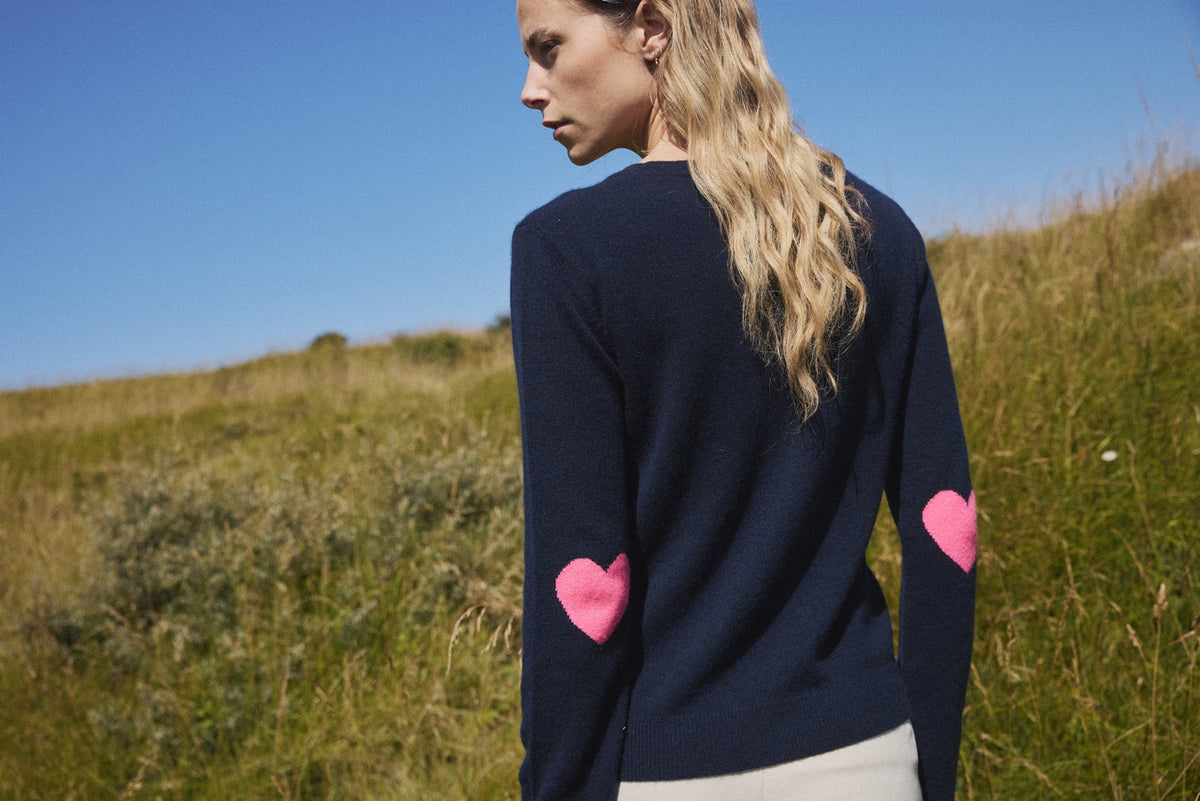 Maglione Girocollo Cuore Gomiti Zaime - Blu Marino Rosa Fluo