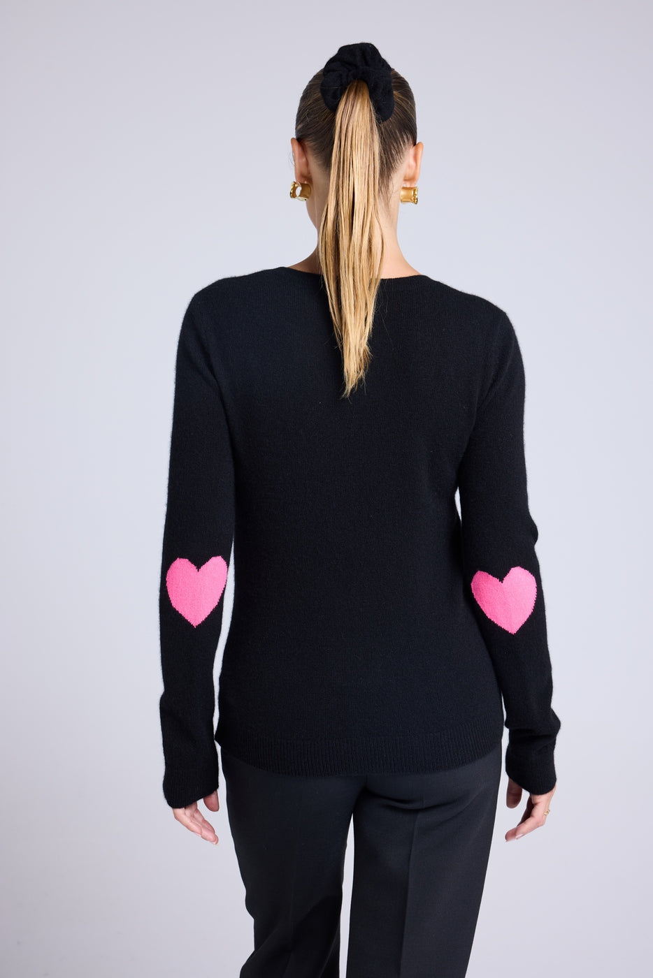 Round-Neck Heart Elbow Zaime Jumper - Black Fluorescent Pink