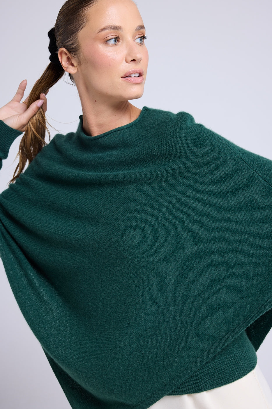 Zarina Poncho Cape - Bottle Green