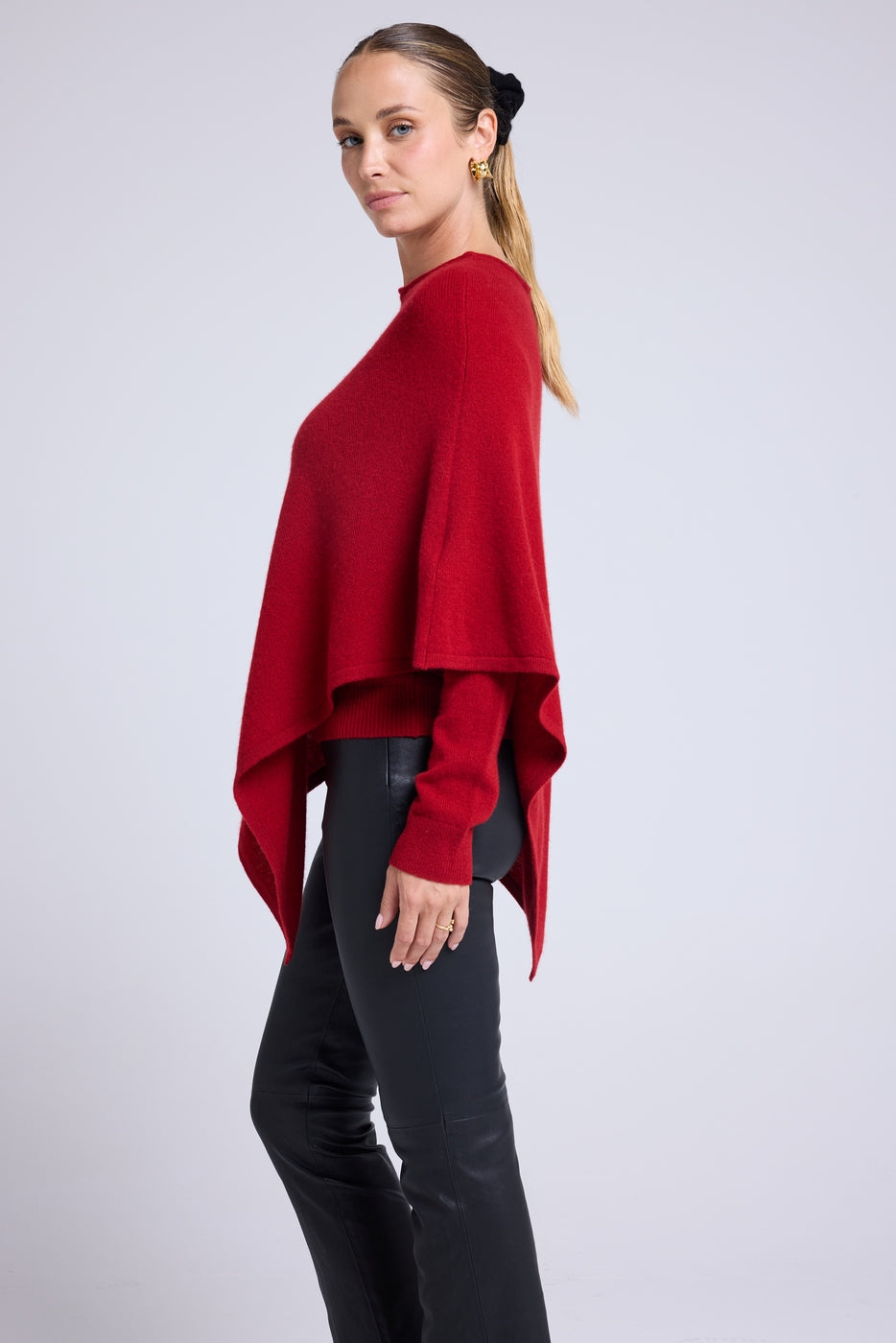Capa Poncho Zarina - Rojo Burdeos
