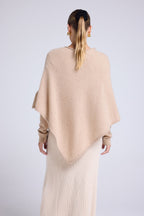 Capa Poncho Zarina - Beige Crema