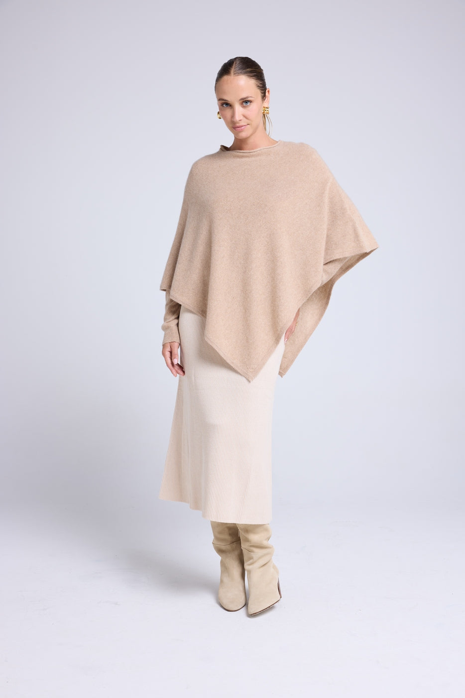 Capa Poncho Zarina - Beige Crema