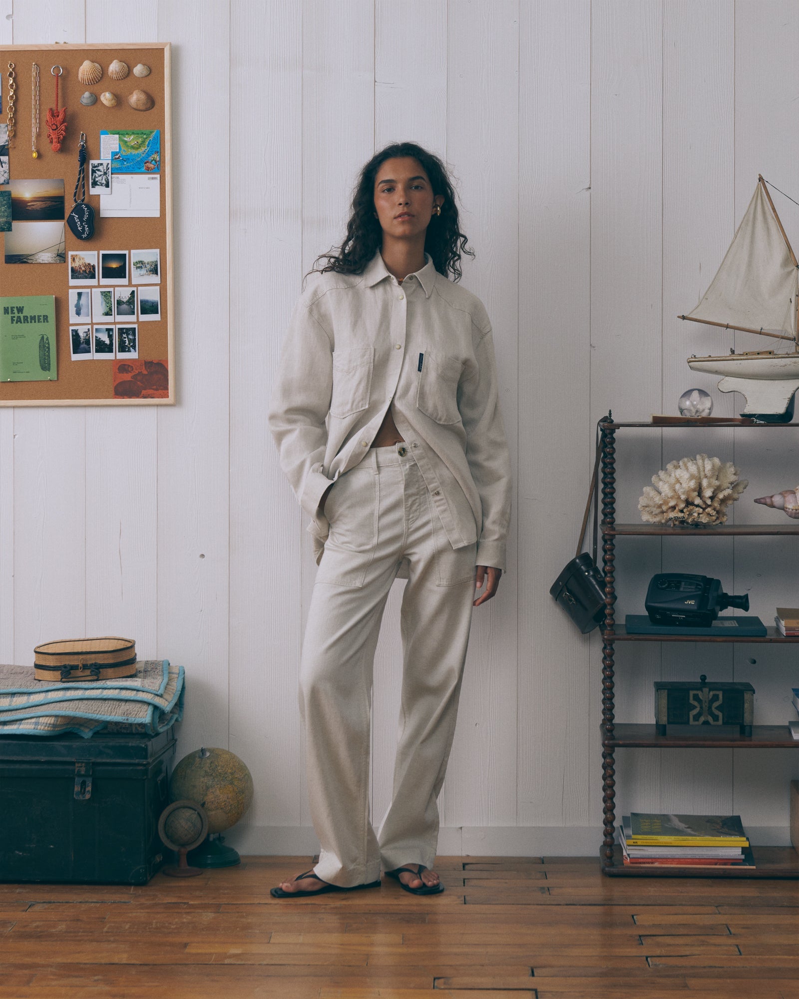 Chemise Postcard "Linen And Cotton" Monselet