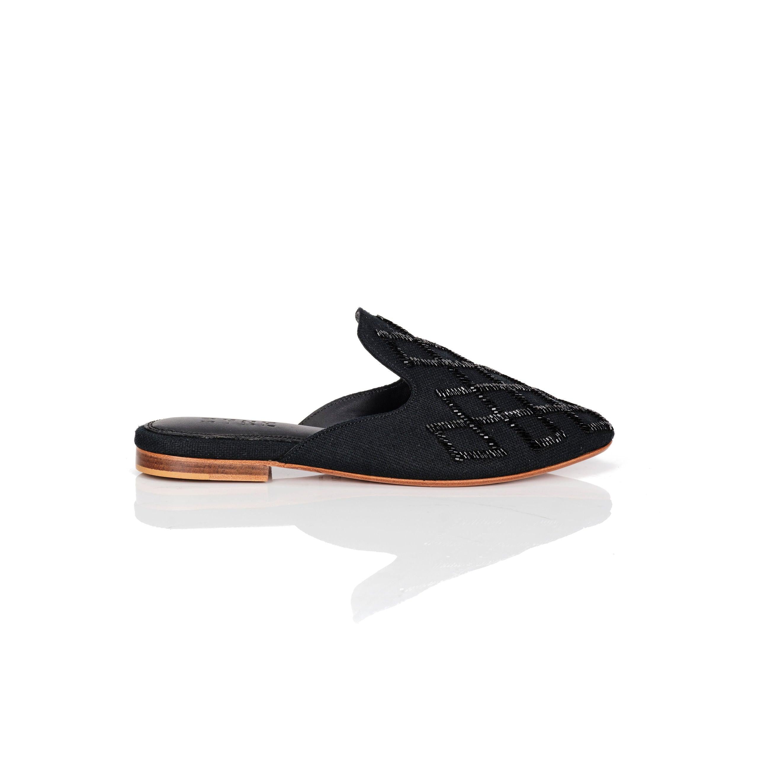 Jacquard mules