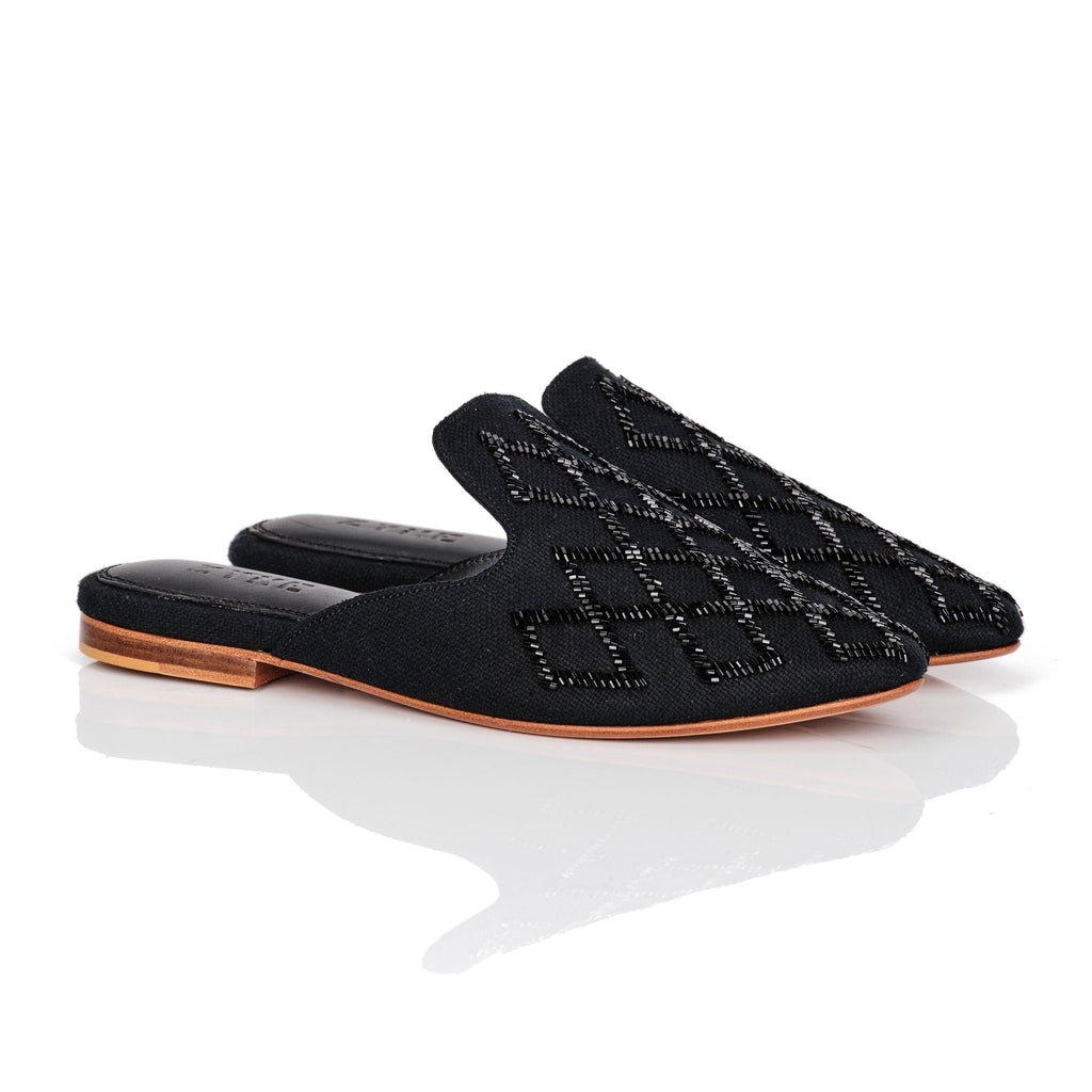Jacquard mules