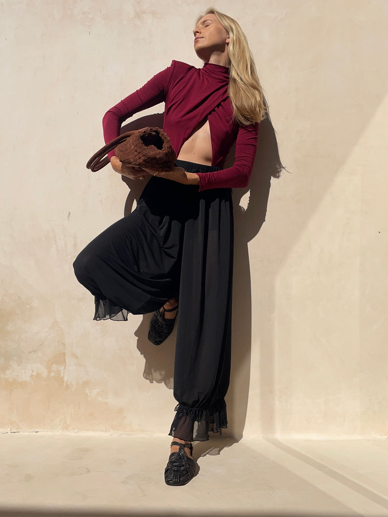 Love Like Early June Flats - Darkbrown