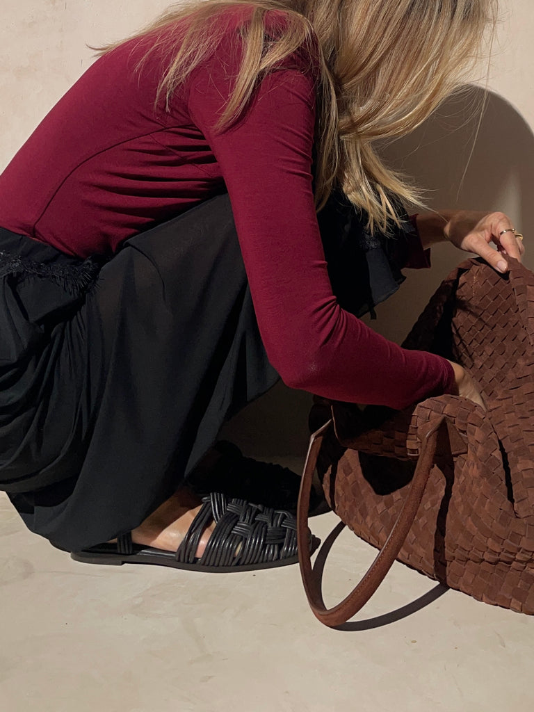 Love Like Early June Flats - Darkbrown
