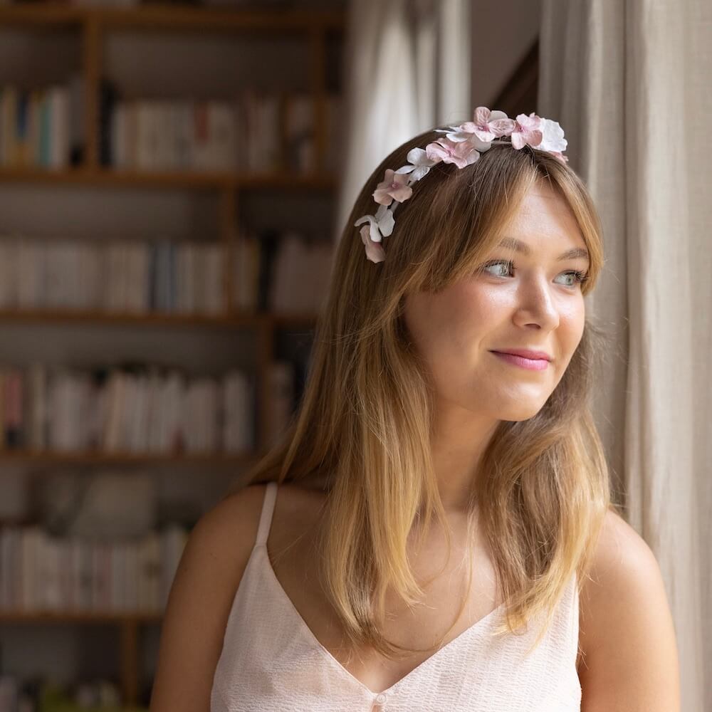 Serre Tête En Papier Blanc Et Rose S