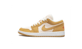 Air Jordan - Air Jordan 1 Low Corduroy - Marron
