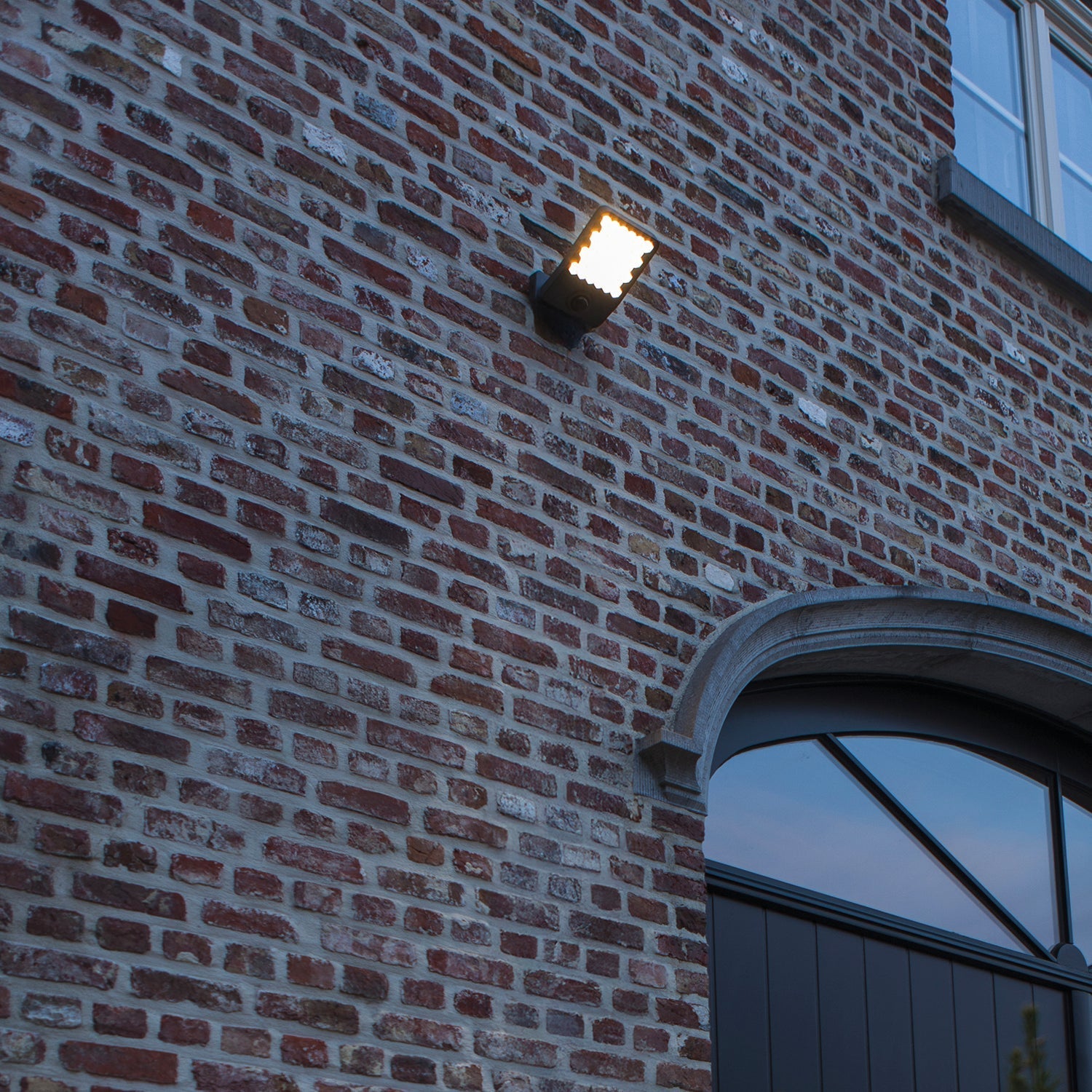 Atlantis Grey Sensor - Mains Wall Light - Aluminium - Dark Grey