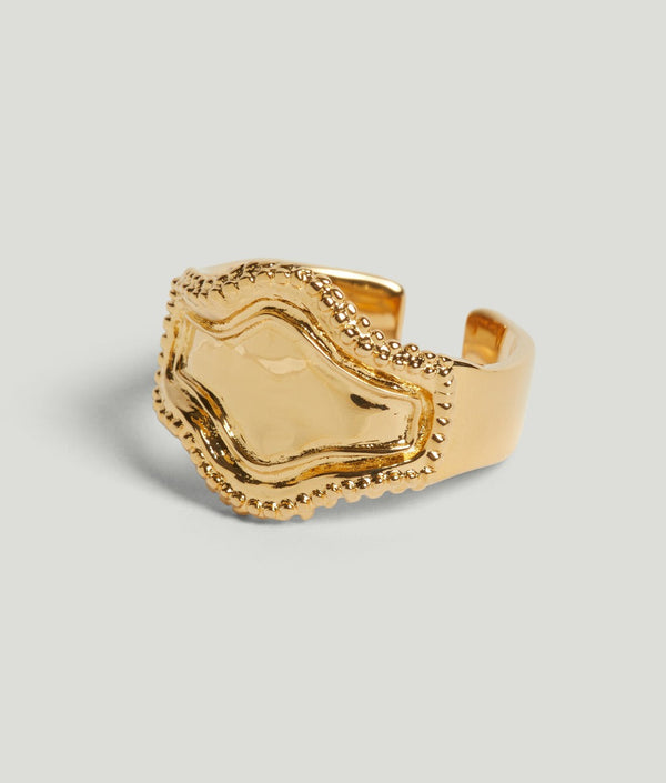 Ring Thelia
