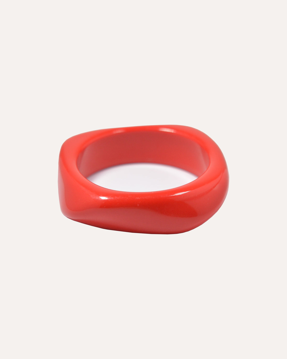 Bracelet Bangle Rouge Asymétrique