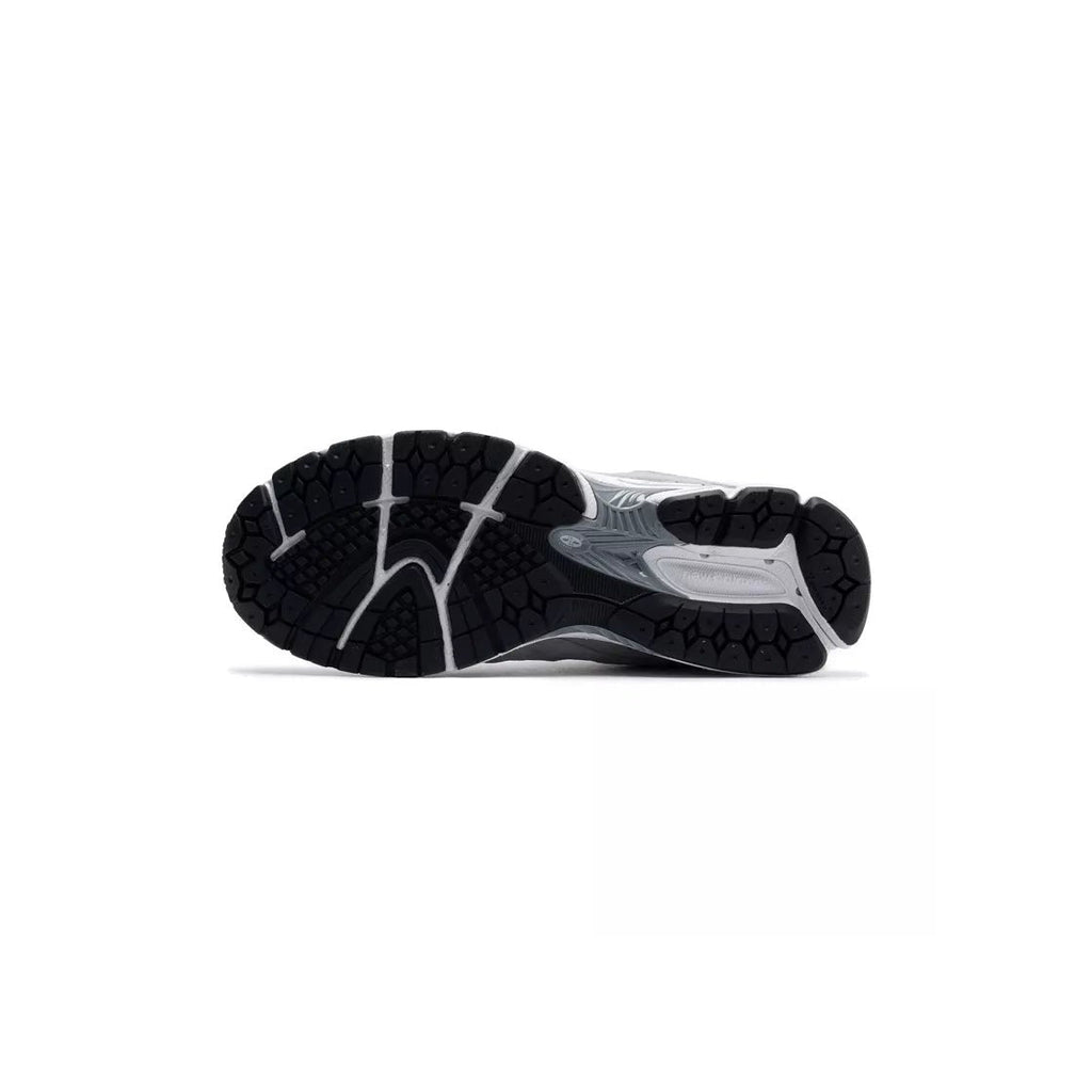 Baskets M2002 - Gris Foncé, Blanc