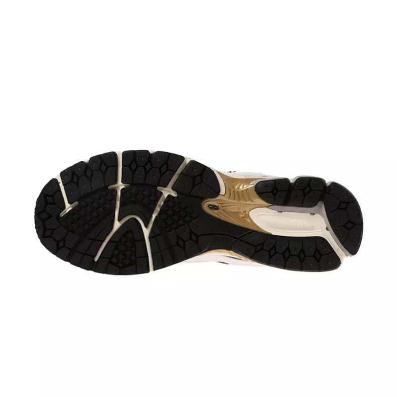 Baskets M2002 - Blanc/Noir/Gold