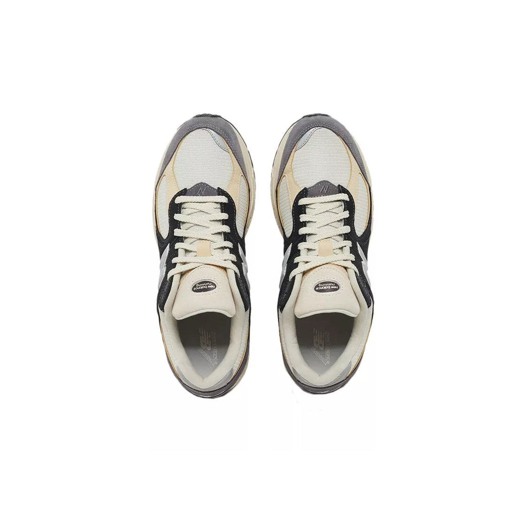 Baskets M2002 - Noir Beige