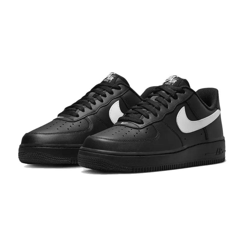 Baskets Nike Air Force 1 07 - Noir/Blanc