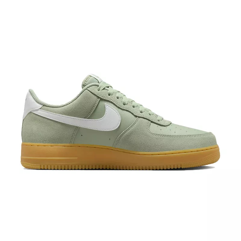 Baskets Nike Air Force 1 '07 Lv8 - Kaki/Blanc